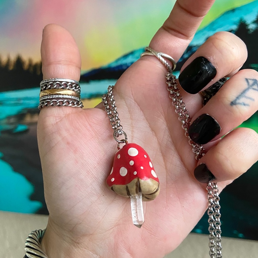 🔴clay & crystal quartz mushroom steel necklace - Picture 10 of 13